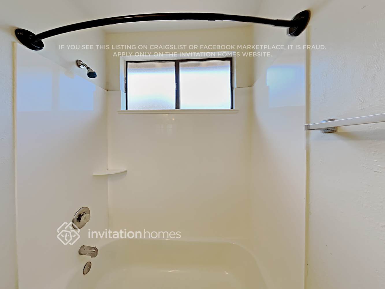 Building Photo - 4002 N 88th Ave