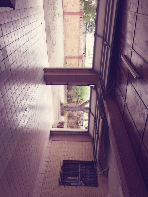 Building Photo - 100 N Palm Dr