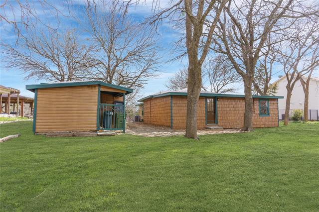 Building Photo - 321 Crescent Dr