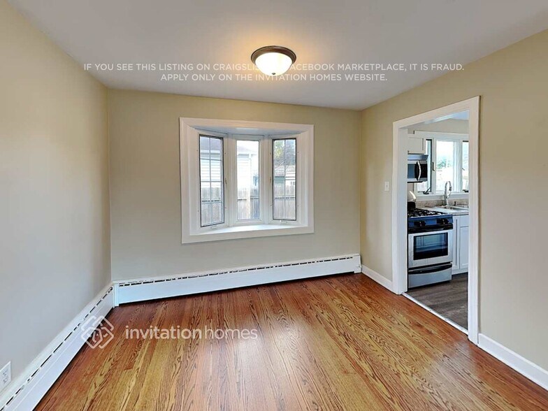 Building Photo - 426 N Ellsworth Ave