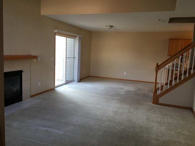 Living Room - 20597 Abbey Ln