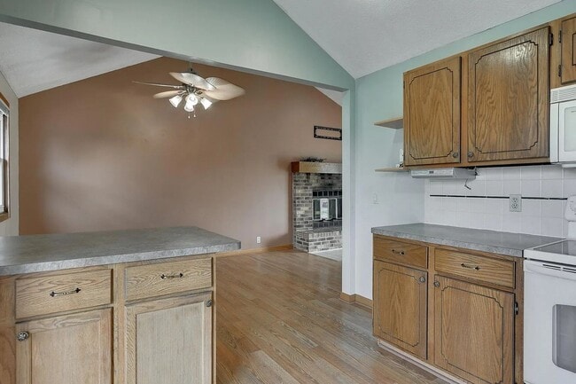 Building Photo - Beautiful Home for Rent in Omaha