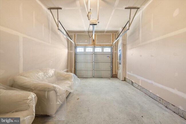 Building Photo - 7738 Port Capital Dr