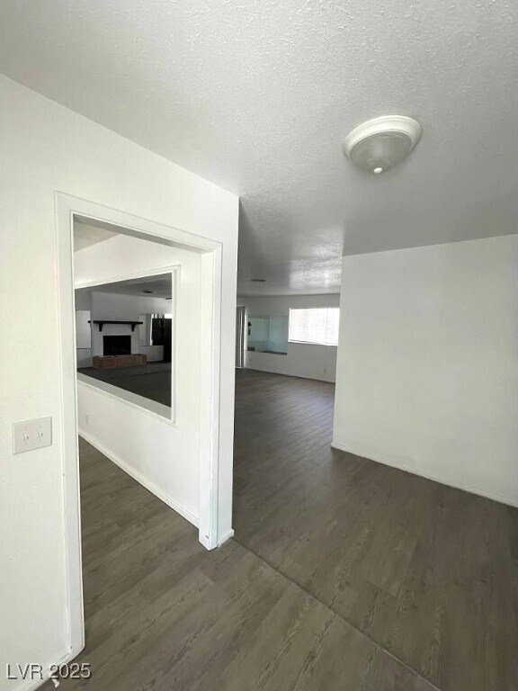 Building Photo - 4560 Rancho Hills Dr