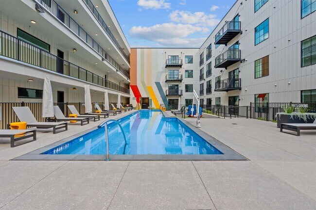 Building Photo - 4315 S Congress Ave