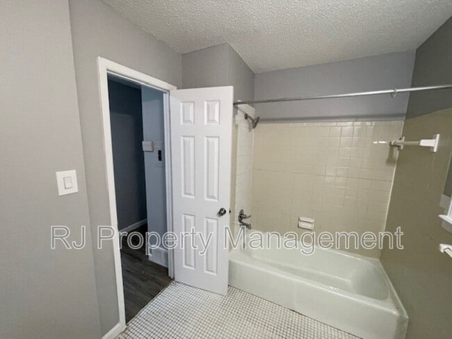 Building Photo - 3067 St Croix Pl