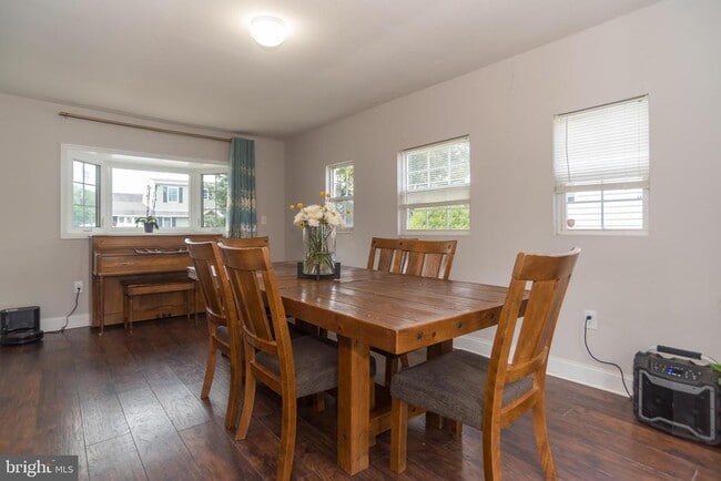 Building Photo - 70 Huckleberry Ln