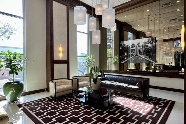 Building Photo - 5 Island Ave