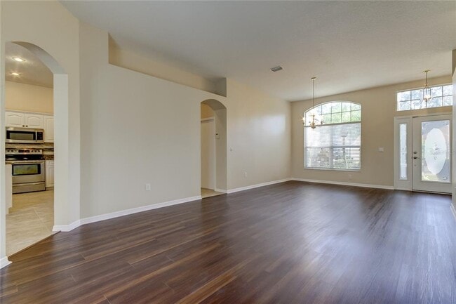 Building Photo - 3773 Pendlebury Dr