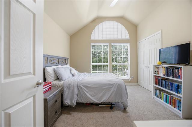 Building Photo - 607 Hilltop Dr