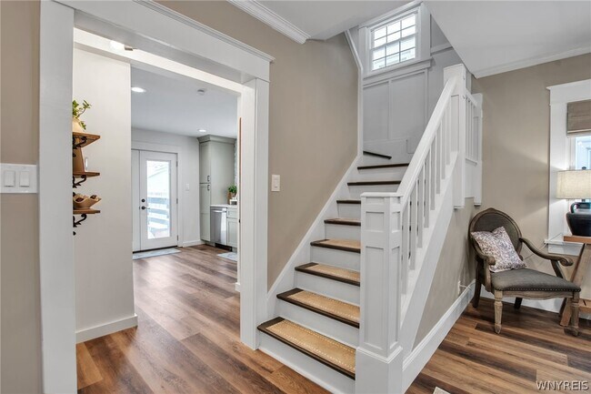 Building Photo - 66 McKinley Ave