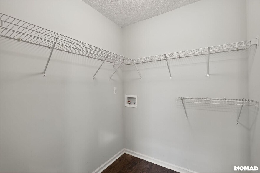 Building Photo - 38 Princeton Glen Ct