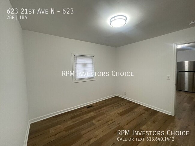 Building Photo - 623 21st Ave N