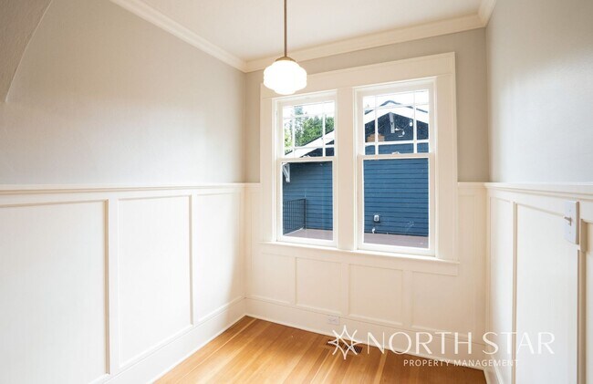 Building Photo - First Addition Craftsman
