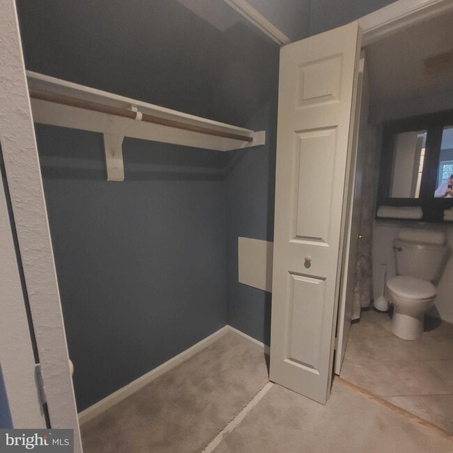 Building Photo - 5800 Cove Landing Rd