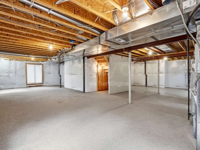 Building Photo - 10740 Southhaven Cir