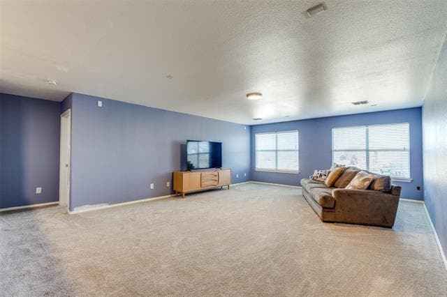 Building Photo - 1427 Hanover Ln