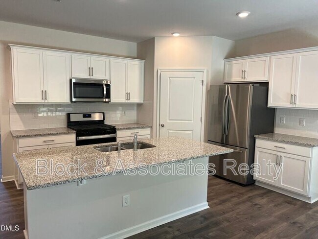 Building Photo - 51 Blue Aspen Dr