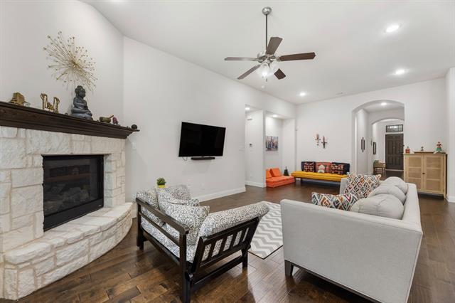 Building Photo - 15801 Canyon Ridge