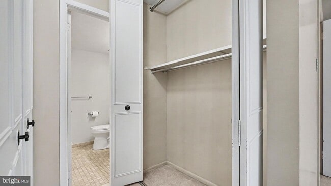 Building Photo - 349 Drummers Ln