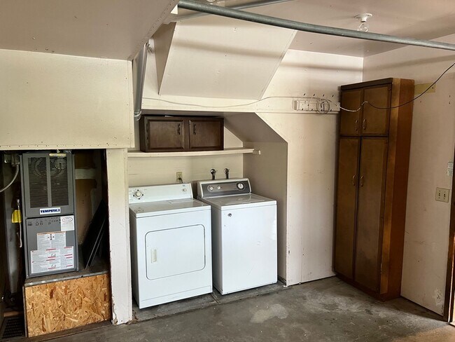 Building Photo - Prospector Townhome