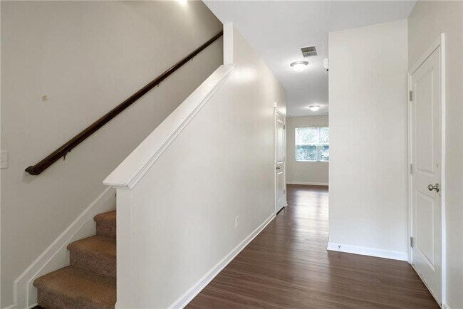 Building Photo - 6353 Mountain Home Way