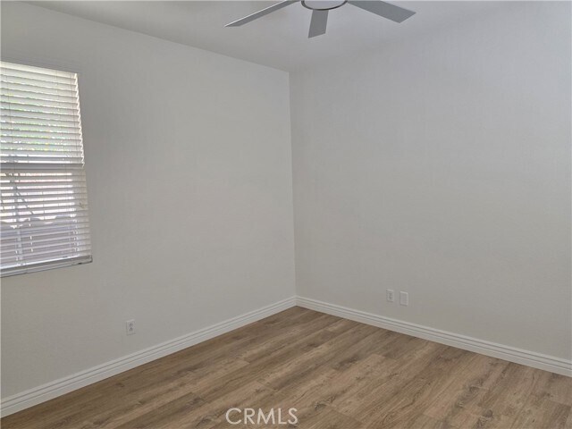 Building Photo - 31532 Royal Oaks Dr
