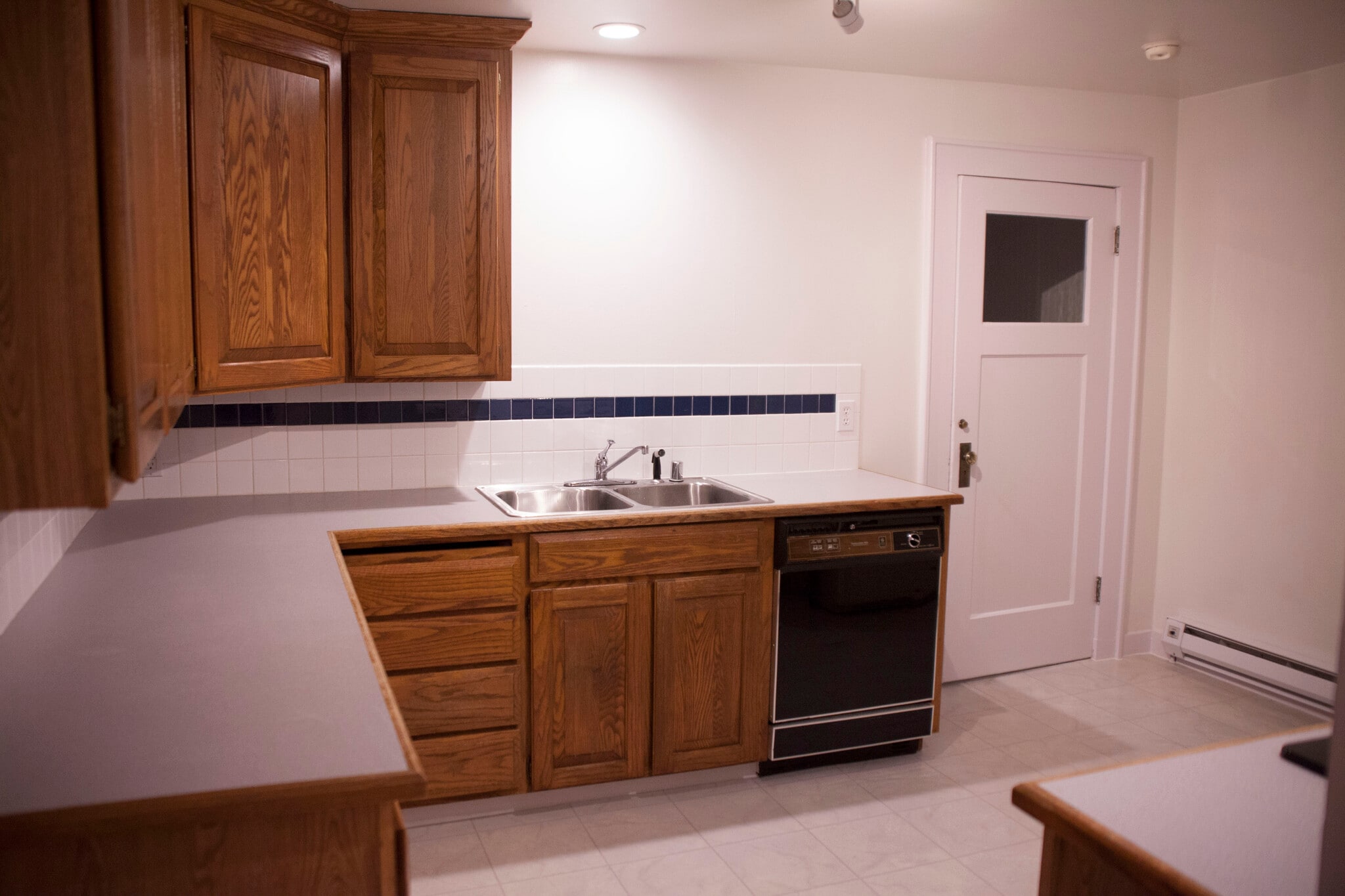 Building Photo - 8203 Park Ave SE