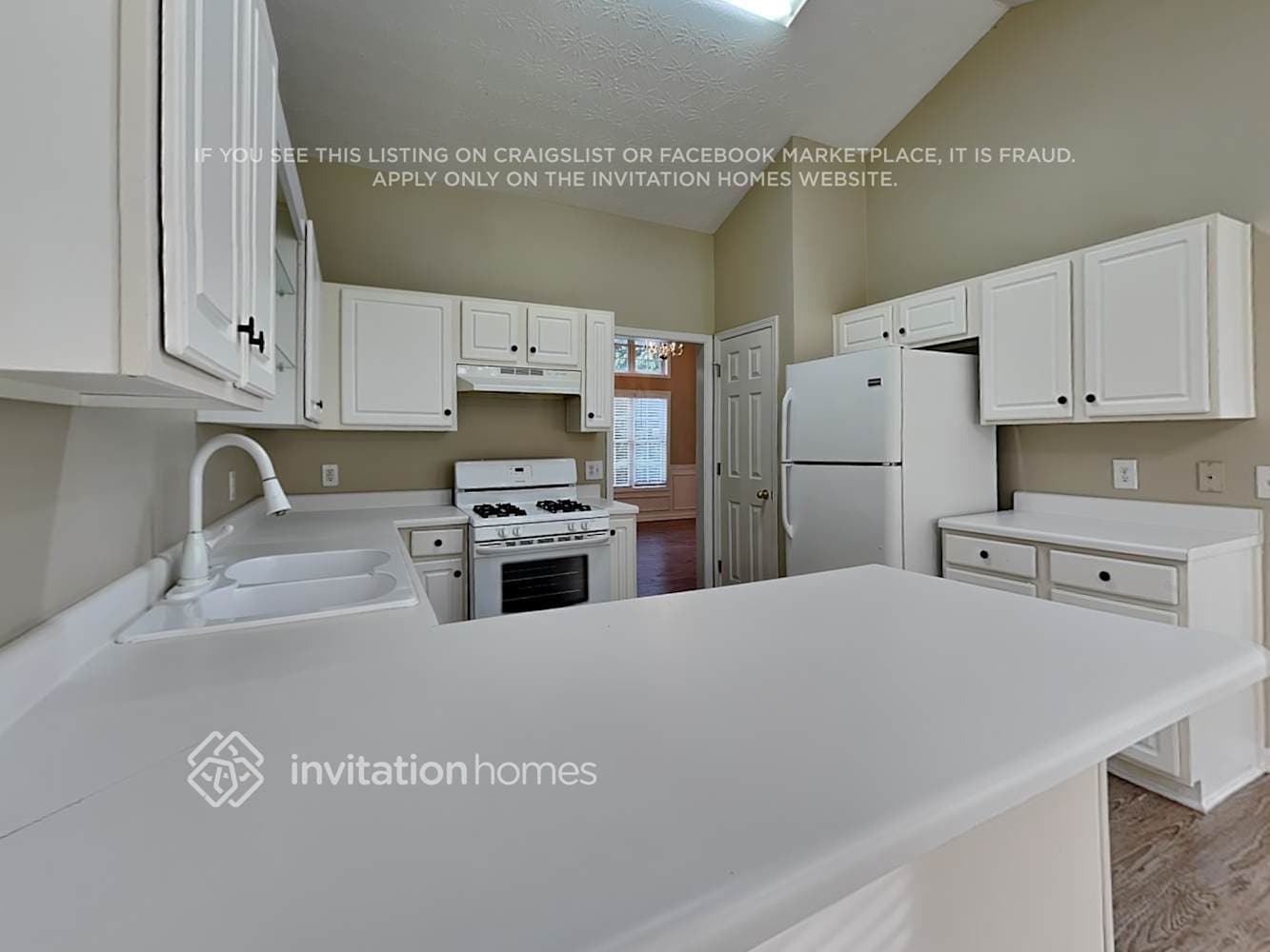 Building Photo - 7925 Paddocks Mill Dr