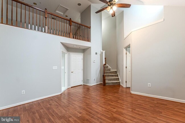 Building Photo - 1552 Oakley Ln