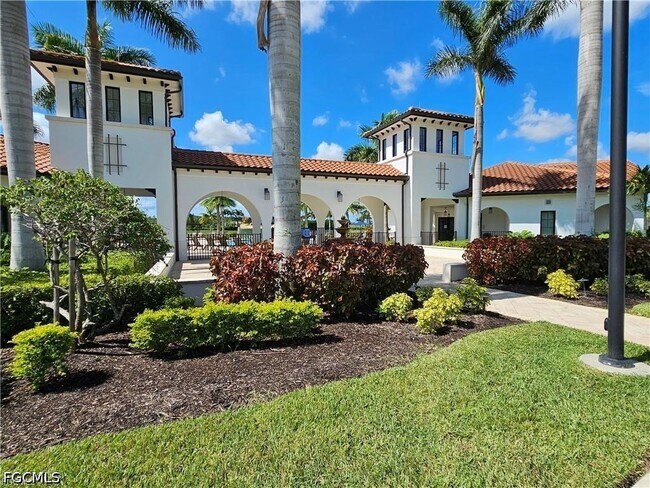 Building Photo - 11924 Arbor Trace Dr