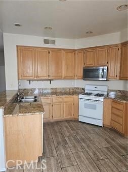 Building Photo - 6619 Pembroke Ct