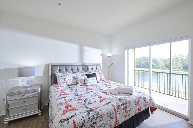 Building Photo - 2745 Oakwater Dr