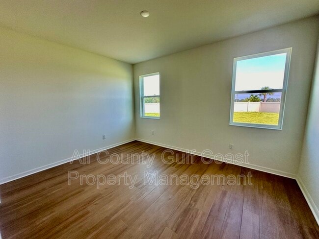 Building Photo - 2636 89th St Cir E