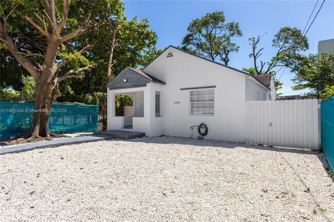 Primary Photo - 2320 NW 55th St