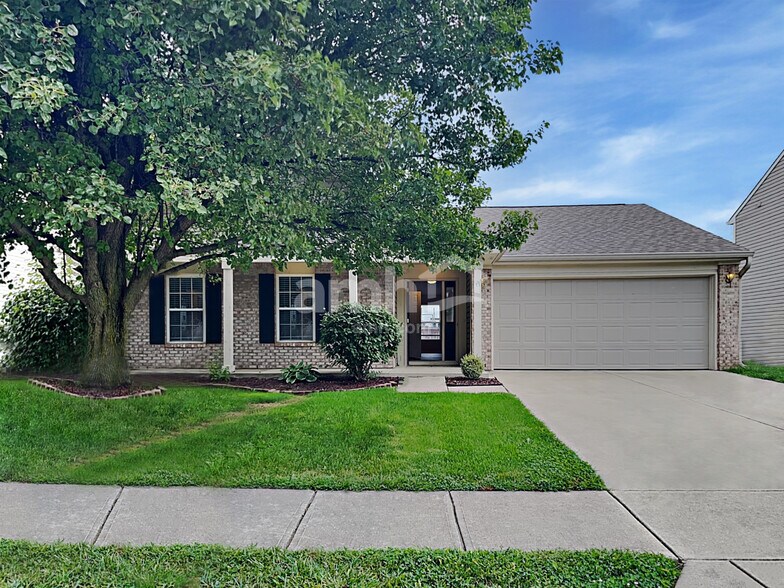 Primary Photo - 1090 Meadowview Ct