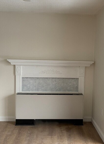 Building Photo - 1 Summit Dr