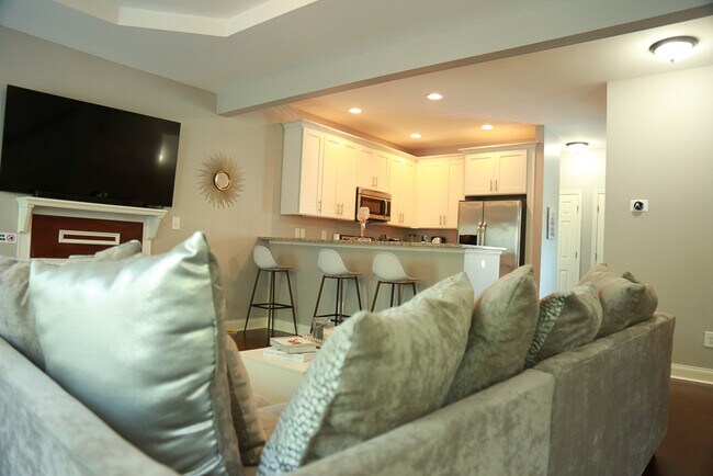 Building Photo - 701 McWilliams Rd SE