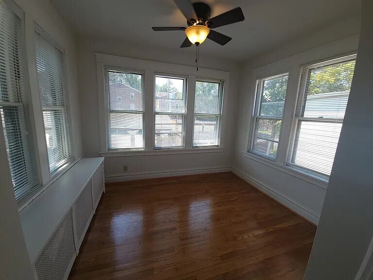 Building Photo - 6624 San Bonita Ave