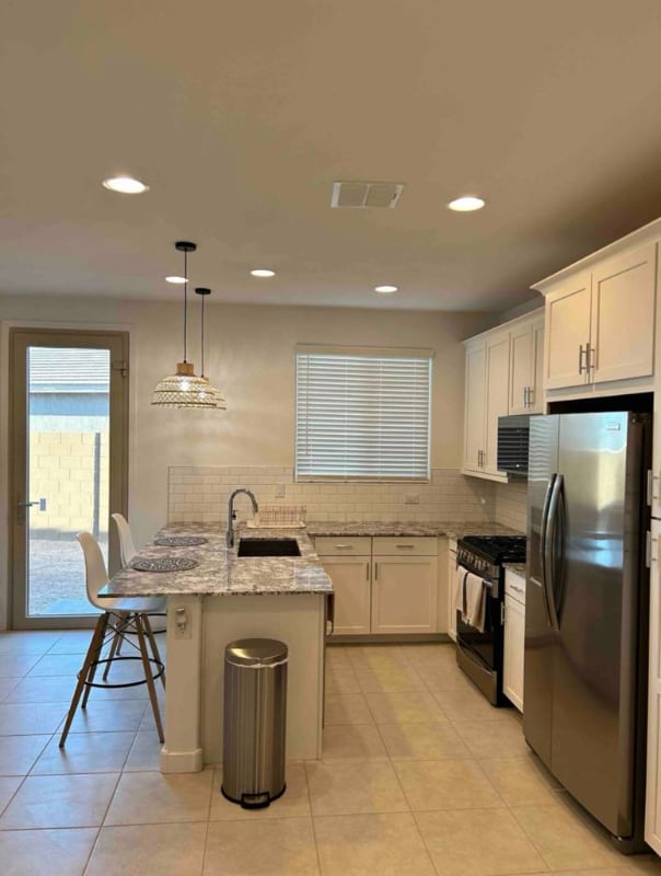 Building Photo - 4037 S 93rd Dr