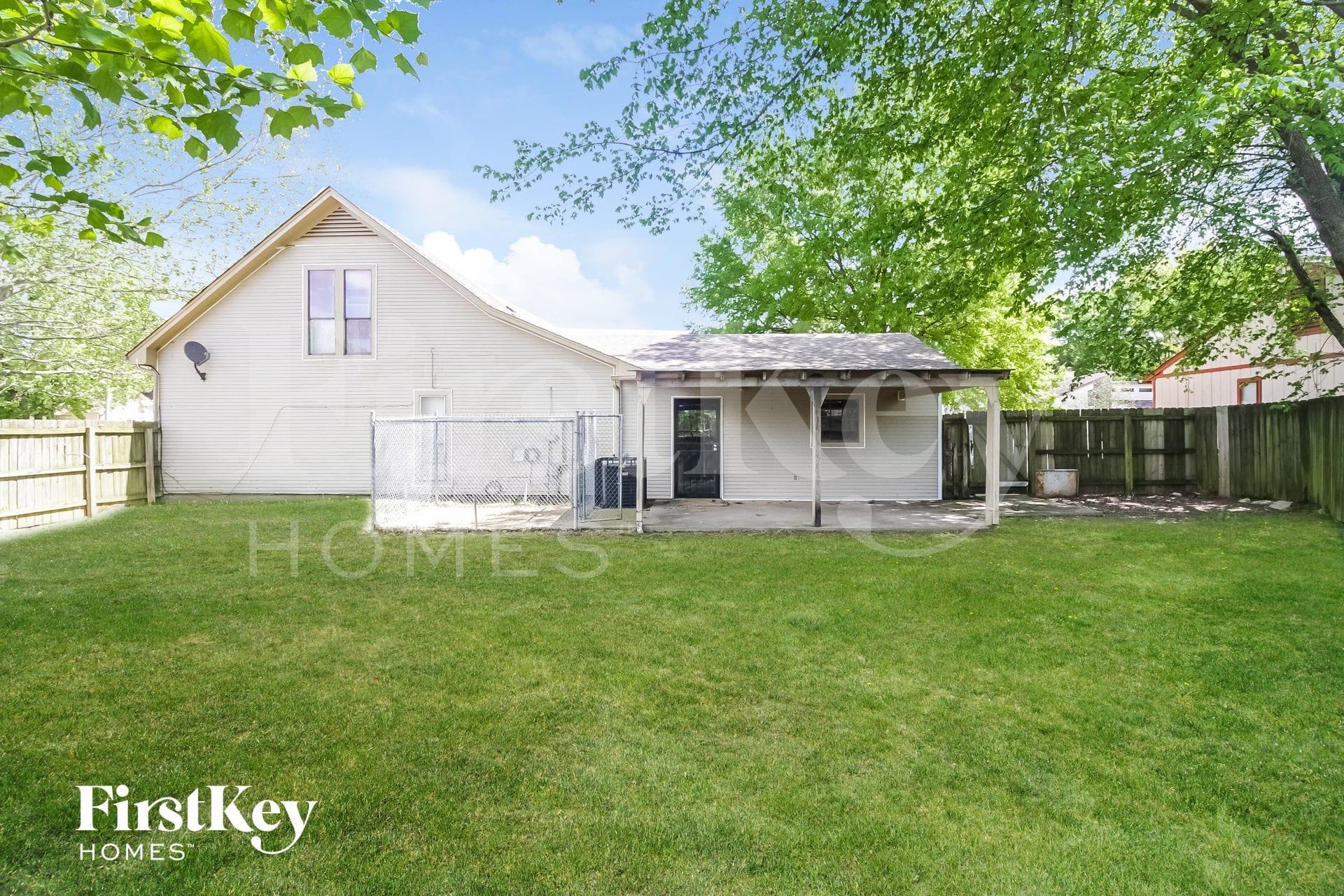 Building Photo - 5979 Rosewind Cir W
