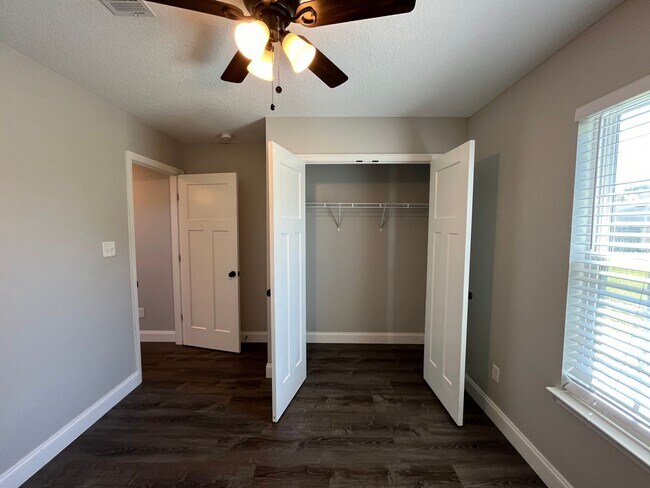 Building Photo - 23 Osprey Cove