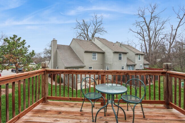 Building Photo - 8927 Hauser St