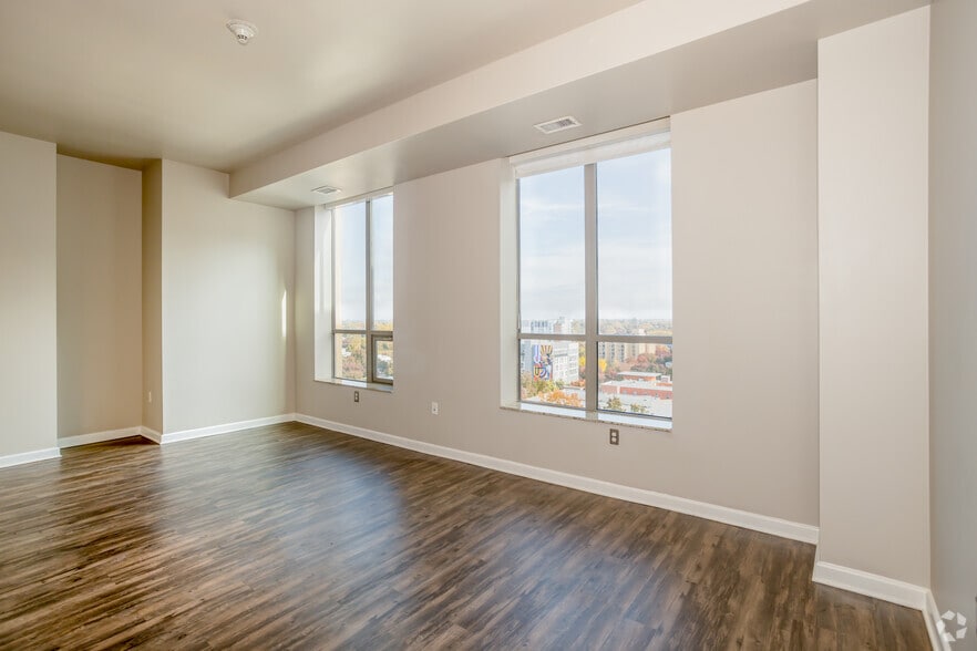 2BR, 2BA - 1,114SF Living Room - Penthouses at Capitol Park