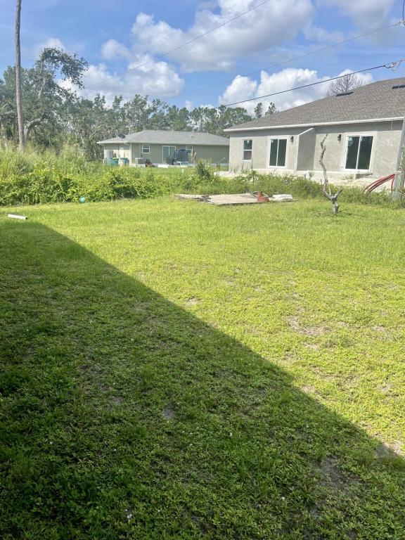 Building Photo - 2013 Redmond St