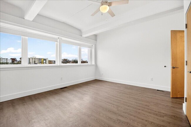 Building Photo - Thank Goodness!