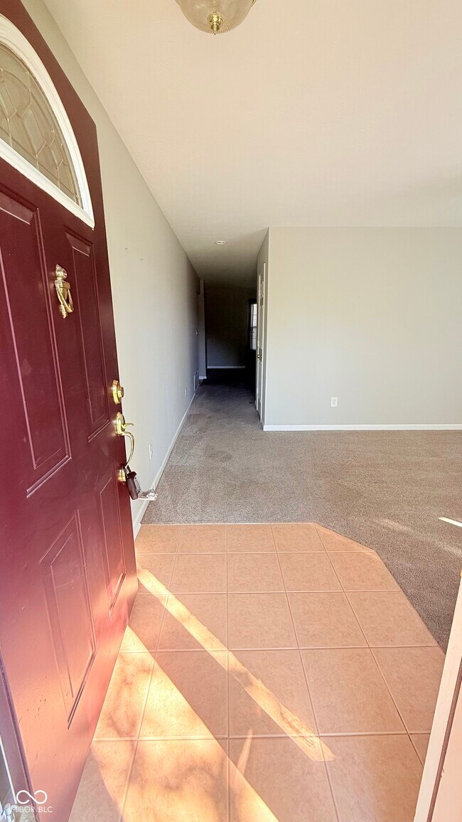 Building Photo - 6683 Amherst Way