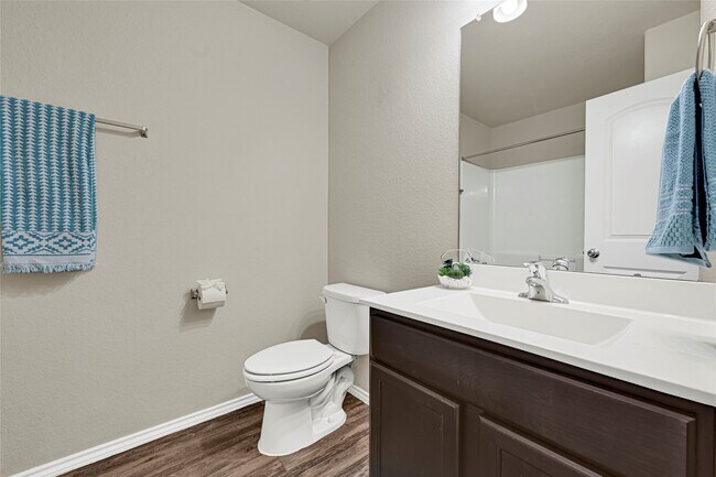 Building Photo - 20910 Corisande St
