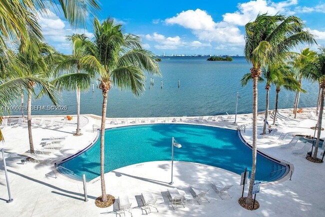 Building Photo - 777 NE 62nd St