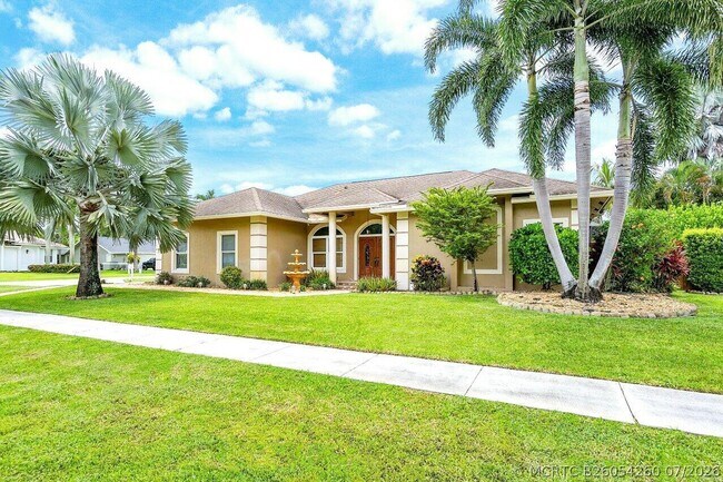 Building Photo - 2665 Yarmouth Dr